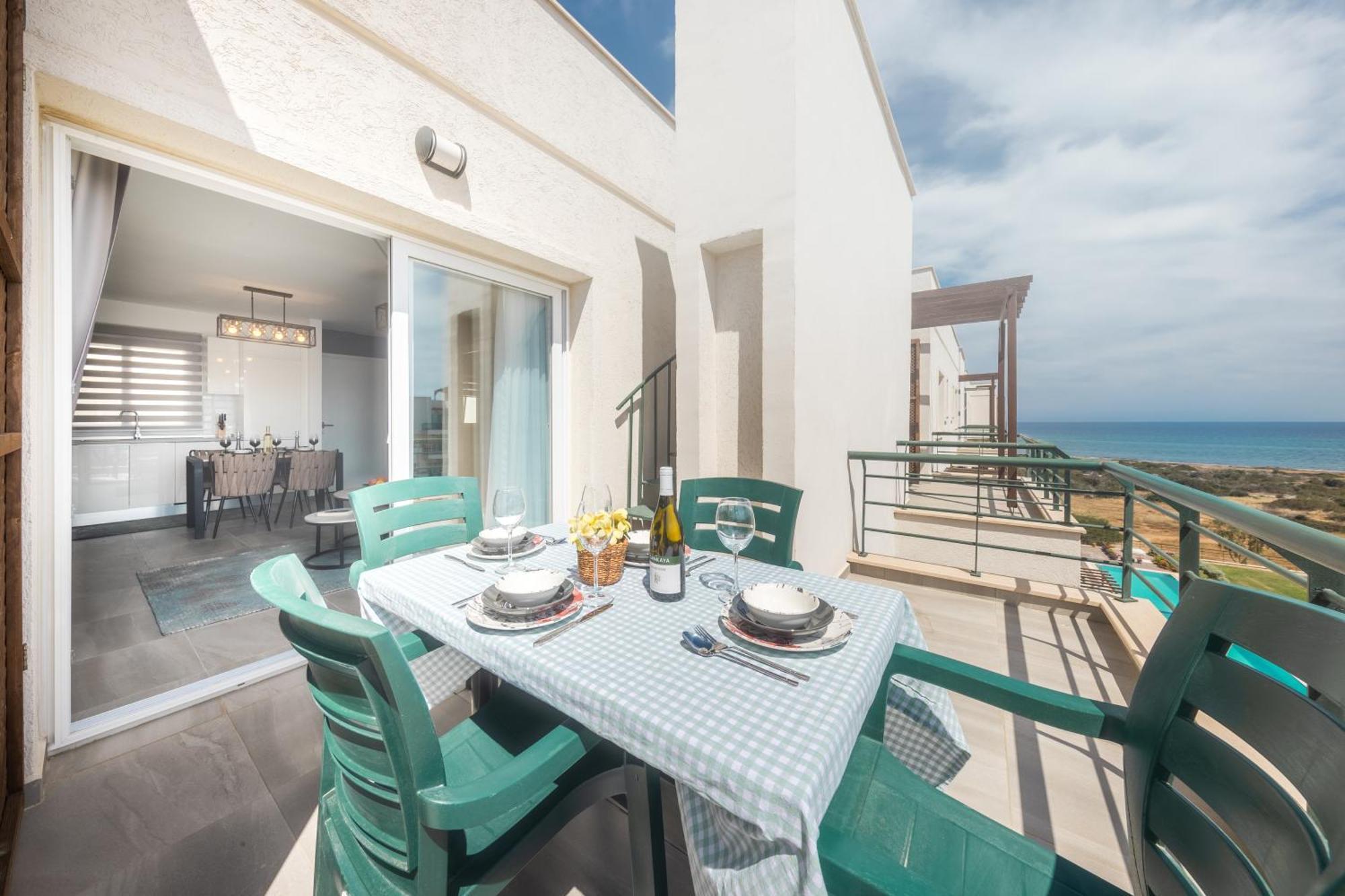 Thalassa Beach Family & Waterpark Resort Vokolidha Habitación foto